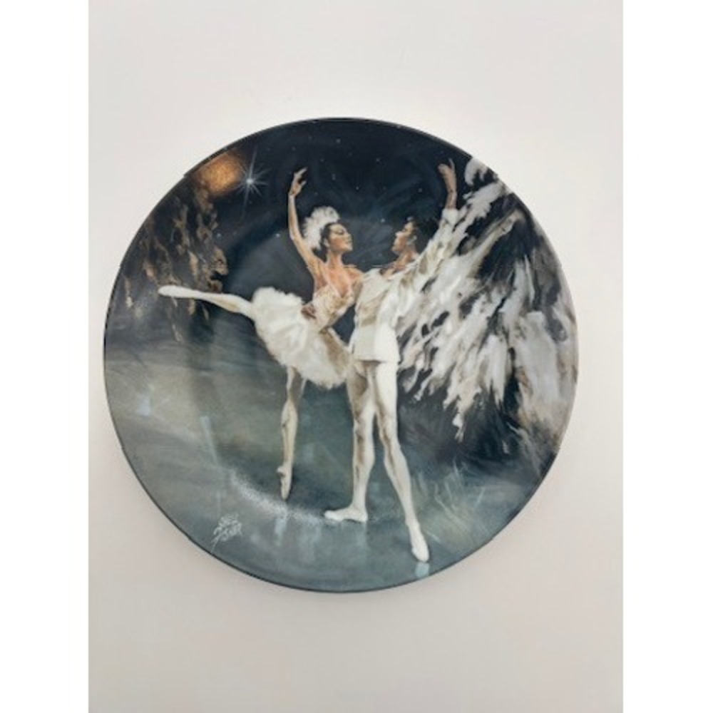 Viletta China The Snow King and Queen Nutcracker Ballet Plate Shell Fisher 1979